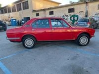 Usata Alfa Romeo Alfetta 122 CV (89 kW) 1972 Rosso Berlina