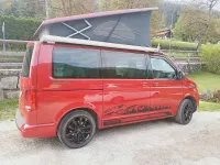 Begagnad VW California Beach 204 HK (150 kW) 2022 Röd Van