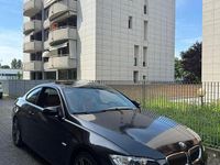 Usata BMW 330 Sport Line 231 CV (169 kW) 2006 Blu Coupé