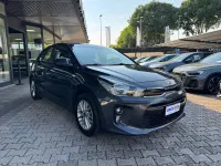 Usata Kia Rio 82 CV (60 kW) 2020 Grigio Berlina