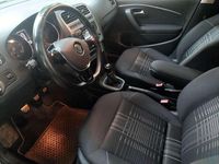 Usata VW Polo Comfortline 90 CV (66 kW) 2015 Grigio Berlina