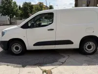 Usata Opel Combo 101 CV (74 kW) 2022 Bianco Monovolume