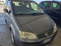 Usata Fiat Idea 90 CV (66 kW) 2010 Grigio Monovolume