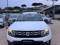 Usata Dacia Duster Lauréate 110 CV (80 kW) 2015 Bianco SUV