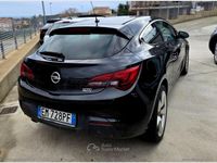 Usata Opel Astra GTC Cosmo 165 CV (121 kW) 2012 Nero Berlina