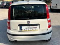 Usata Fiat Panda Emotion 75 CV (55 kW) 2011 Bianco Utilitaria