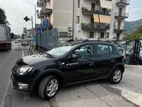 Usata Dacia Sandero Ambiance 90 CV (66 kW) 2015 Nero Utilitaria