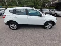Usata Nissan Qashqai Acenta 131 CV (96 kW) 2013 Bianco SUV
