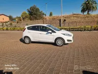 Usata Ford Fiesta Titanium 92 CV (67 kW) 2016 Bianco Utilitaria