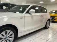Usata BMW 116 122 CV (89 kW) 2009 Bianco Utilitaria