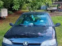 Usata Peugeot 106 50 CV (36 kW) 1997 Bluazzurro Utilitaria
