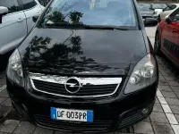 Usata Opel Zafira 120 CV (88 kW) 2007 Nero Monovolume
