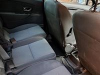 Usata Renault Scénic III 110 CV (80 kW) 2014 Nero Monovolume