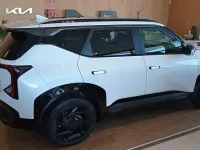 Nuova Kia Seltos X-Line 2026 Snow white pearl SUV