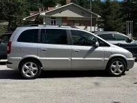 Usata Opel Zafira 101 CV (74 kW) 2005 Grigio Monovolume