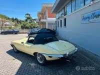 Usata Jaguar E-Type 269 CV (197 kW) 1960 Giallo Cabrio