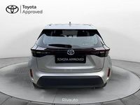 Usata Toyota Yaris Cross Active 116 CV (85 kW) 2022 Argento SUV