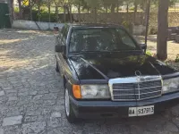 Usata Mercedes 190 122 CV (89 kW) 1984 Nero Berlina