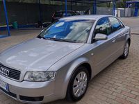 Usata Audi A4 Ambiente 131 CV (96 kW) 2002 Grigio Berlina