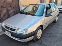 Usata Citroën Saxo 57 CV (41 kW) 1998 Argento Utilitaria