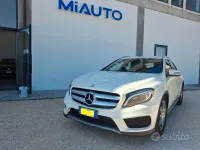 Usata Mercedes GLA200 Executive 136 CV (100 kW) 2015 Bianco SUV