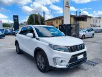 Usata Suzuki Vitara Cool 129 CV (94 kW) 2022 Bianco SUV