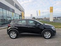 Usata Renault Captur Equilibre 101 CV (74 kW) 2022 Nero SUV