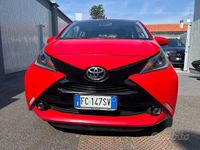 Usata Toyota Aygo X-wave 69 CV (50 kW) 2016 Rosso Utilitaria