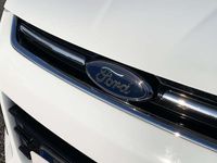 Usata Ford Kuga Titanium 150 CV (110 kW) 2016 Bianco SUV