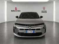 Usata Lancia Ypsilon 74 kW (101 CV) 2024 Utilitaria