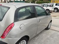 Gebraucht Lancia Ypsilon 60 PS (44 kW) 2004 Grau Kleinwagen