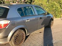 Usata Opel Astra 101 CV (74 kW) 2006 Grigio Berlina