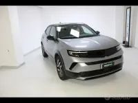 Usata Opel Mokka 131 CV (96 kW) 2025 Grigio SUV