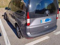 Usata VW Caddy Life 114 CV (83 kW) 2024 Grigio Monovolume