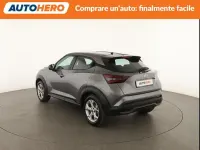 Usata Nissan Juke Acenta 117 CV (86 kW) 2020 Grigio SUV