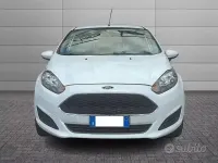 Usata Ford Fiesta Titanium 95 CV (69 kW) 2016 Bianco Utilitaria