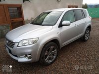 Usata Toyota RAV4 150 CV (110 kW) 2010 Grigio SUV