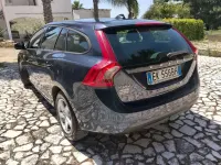 Usata Volvo V60 Kinetic 115 CV (84 kW) 2011 Station wagon