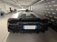 Usata Lamborghini Huracán 639 CV (469 kW) 2024 Grigio Cabrio