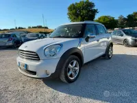 Usata Mini Countryman 98 CV (72 kW) 2010 Bianco SUV