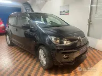 Usata VW up! Sport 65 CV (47 kW) 2021 Nero Utilitaria