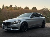 Usata Mercedes C220 AMG 194 CV (142 kW) 2018 Grigio Berlina