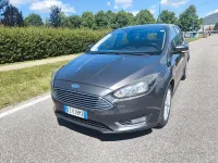 Usata Ford Focus 105 CV (77 kW) 2015 Grigio Station wagon
