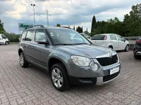 Usata Skoda Yeti 105 CV (77 kW) 2012 Grigio SUV