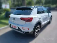 Usata VW T-Roc Style 150 CV (110 kW) 2023 Bianco SUV