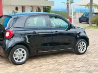 Usata Smart ForFour 71 CV (52 kW) 2019 Nero Utilitaria