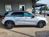 Usata Mercedes GLA200 Premium 136 CV (100 kW) 2018 Grigio SUV