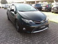 Usata Toyota Auris Hybrid Active 136 CV (100 kW) 2015 Nero Berlina
