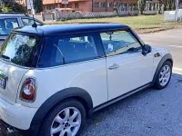 Usata Mini Cooper D 111 CV (81 kW) 2011 Utilitaria