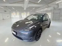 Usata Tesla Model Y 152 kW (208 CV) 2022 Grigio SUV